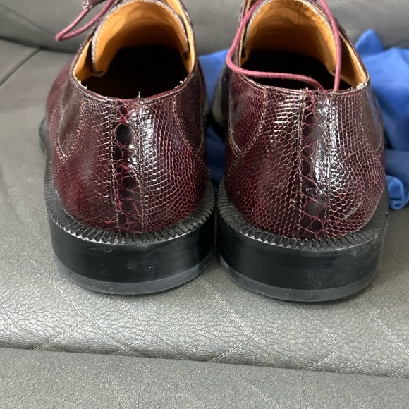 David Eden Burgandy Shoes sz 10. main image 4